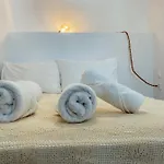 Apartment Evagelias *